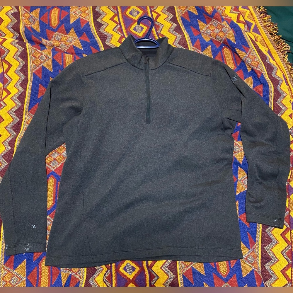Arc’teryx 1/4 zip up XL